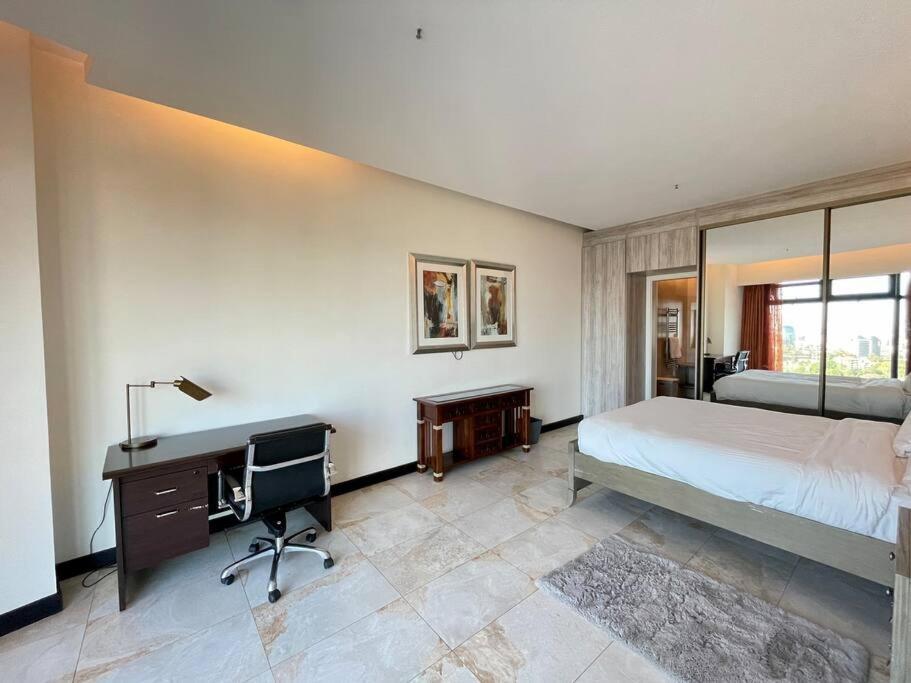 City View Apartment Nestled In The Heart Of Nbo Nairobi Exterior photo